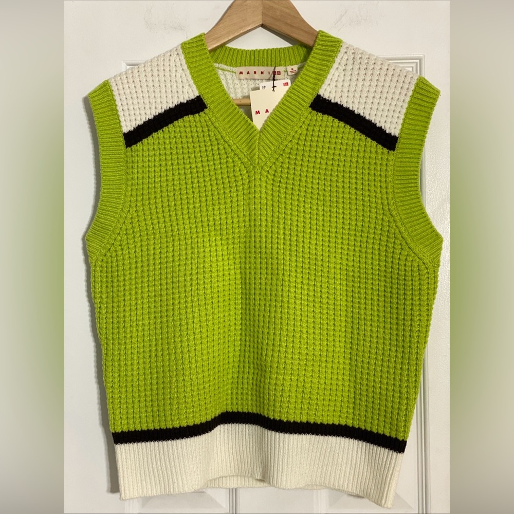 Uniqlo + MARNI WOMEN’S KNITTED VEST Size MEDIUM Green NEW NWT